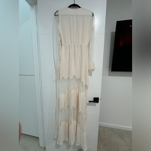 Stone cold fox friar white lace v neck long sleeve maxi gown boho festival M/L - Picture 16 of 17